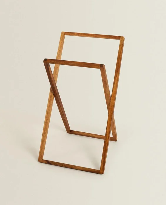 TOALLERO MADERA ACACIA en Madera natural - Cómodas, Uruguay | Zara Home, vista 3