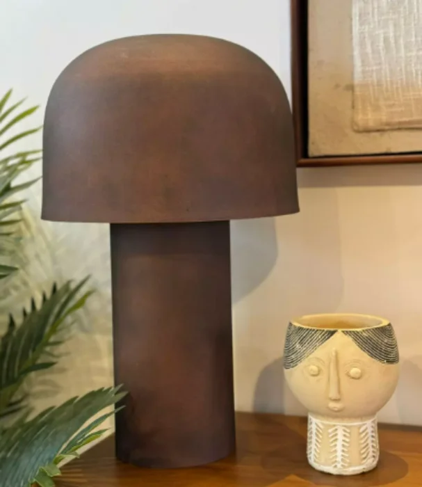L. MESA CHAMPI H35 en Marrón - Lámparas de mesa, Uruguay | Más Infinito Casa