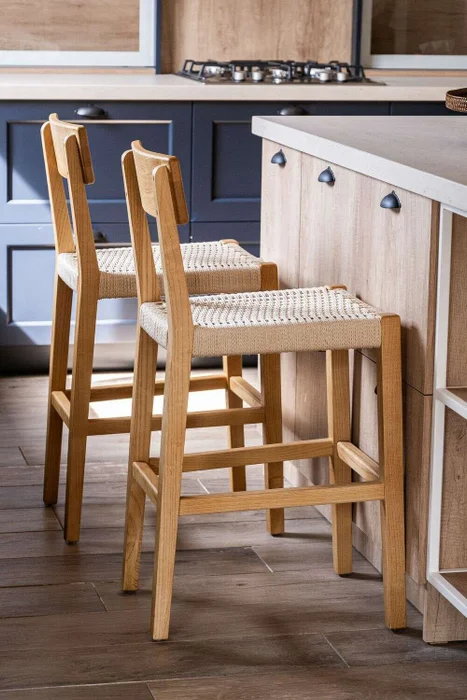SILLA DE BAR MALIBU - NATURAL en Madera natural - Sillas, Uruguay | La Iberica