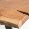 Mesa Alaia - 160 x 90 cm madera maciza de acacia patas de acero acabado negro en Natural, Negro - Mesas de comedor, Uruguay | Kavehome, vista 7 de 8