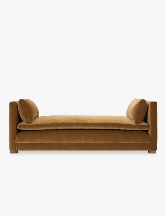Sofá tapizado Roman en Mostaza - Sillones y sofás, Uruguay | Pieza Clave