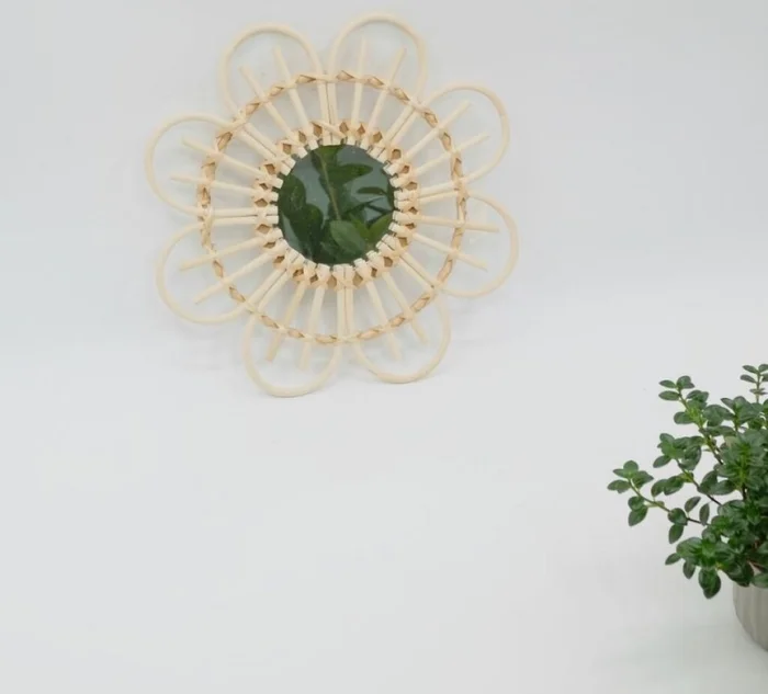 Espejo Decorativo Flor en Madera natural - Espejos, Uruguay | Finkel