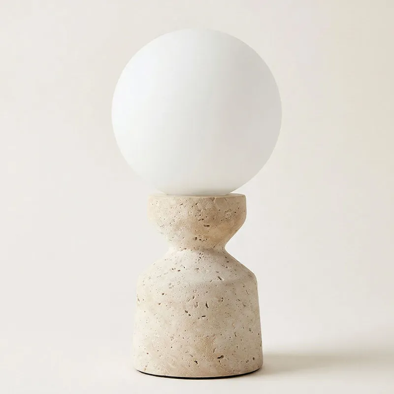 LÁMPARA TRAVERTINO GLOBO en Beige - Lámparas de mesa, Uruguay | Cabana
