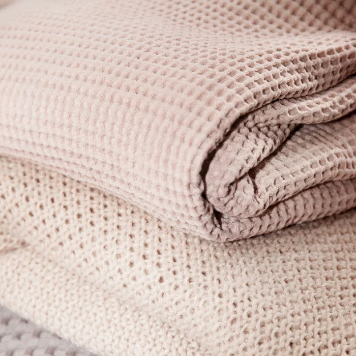 Manta tejida algodón 185x230cm - rosa en Rosa - Textiles, Uruguay | Buho Store
