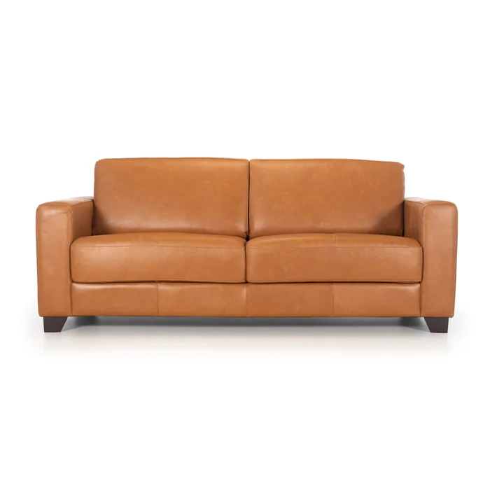 Sofá Napoli - Cuero Básico - 3 cuerpos - Camel en Marrón - Sillones y sofás, Uruguay | NYR, vista 3