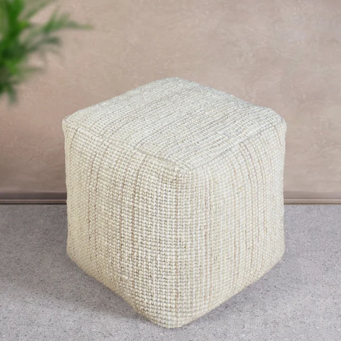 Pouf Balknap Lana Lana Natural en Beige - Textiles, Uruguay | Divino