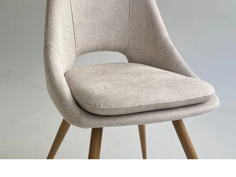 Silla CYNTIA en Tela - Beige en Gris - Sillas, Uruguay | Finkel, vista 3