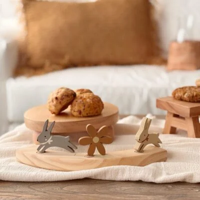 Base de madera con esferas — 20cm en Madera natural - Decoración, Uruguay | Dreams On Time, vista 2