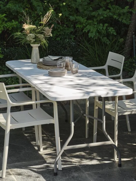 Mesa plegable KULESKOG W75xL180 blanco en Blanco - Muebles para el exterior, Uruguay | JYSK, vista 2