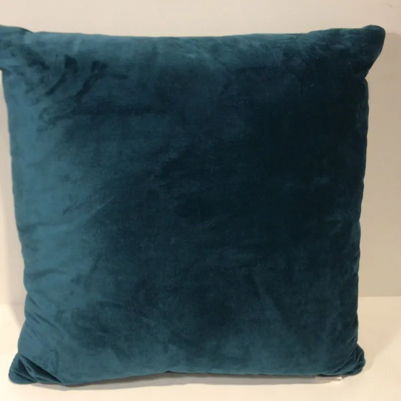 ALMOHADON 40X40 GAMUZA VERDE AGUA en Verde - Textiles, Uruguay | Champagne Home