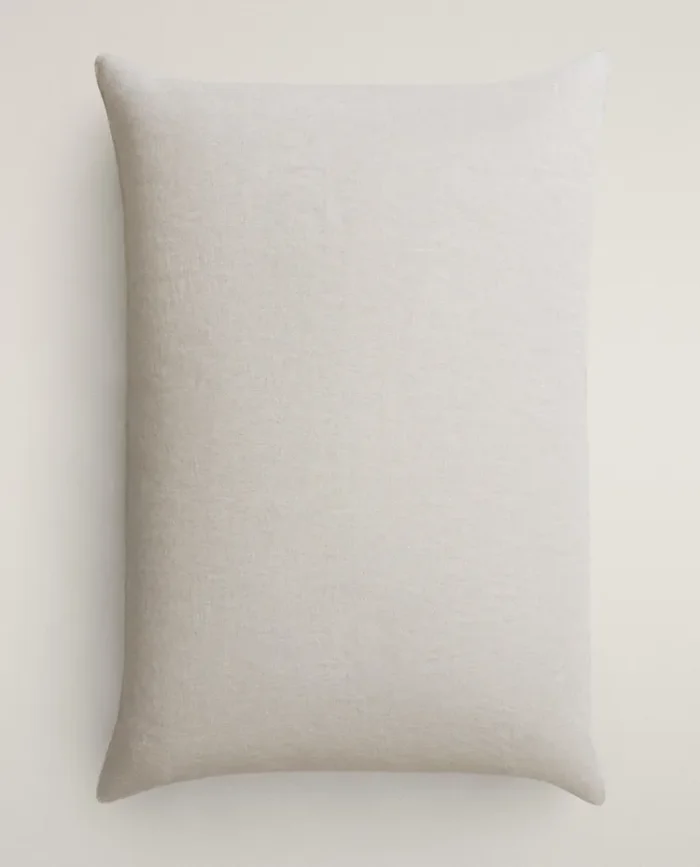 FUNDA DE COJÍN LINO XXL en Beige - Textiles, Uruguay | Zara Home, vista 2