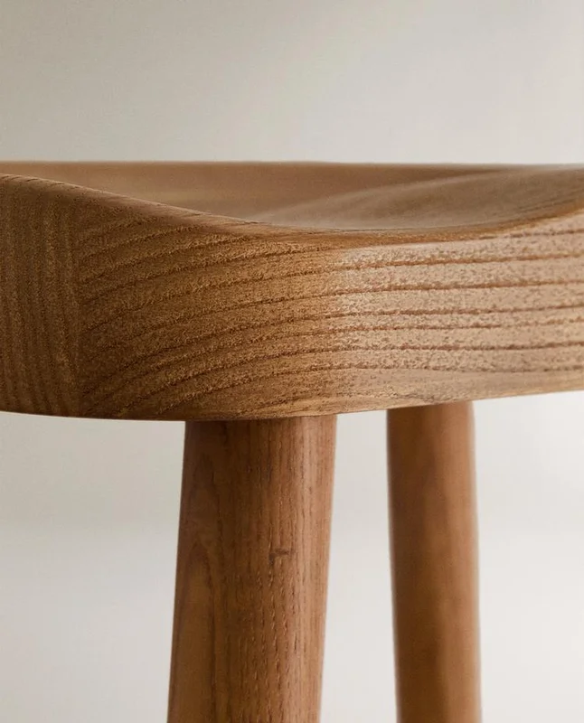 TABURETE MADERA FRESNO en Madera natural - Sillas, Uruguay | Zara Home, vista 6