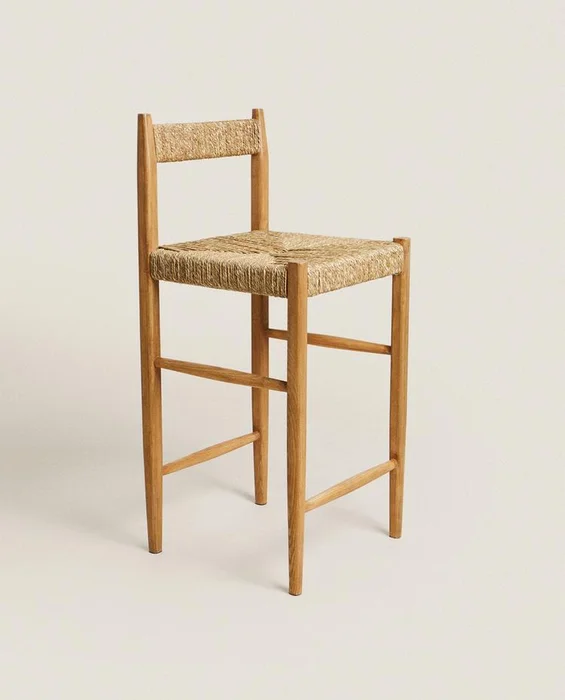TABURETE ALTO MADERA FRESNO en Madera natural - Sillas, Uruguay | Zara Home, vista 3