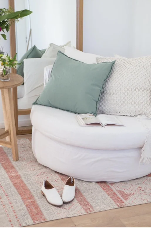 Sofá con funda Sandi en Beige - Sillones y sofás, Uruguay | Pieza Clave, vista 3