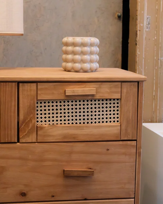 Cómoda Madera de Pino y Rattán Natural - Linea Yakarta en Madera natural - Cómodas, Uruguay | Berna Home, vista 6