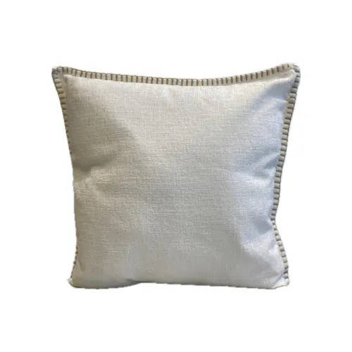 Almohadón blanco en Blanco - Textiles, Uruguay | Tutto Deco