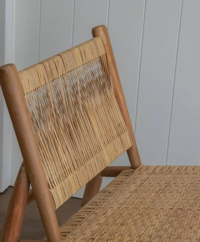 Butaca en teca y ratán en Madera natural - Butacas, banquetas y puffs, Uruguay | Entrecasa, vista 3