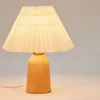 Lámpara de mesa Benicarlo de madera con acabado natural y beige en Beige - Lámparas de mesa, Uruguay | Kavehome, vista 3 de 7