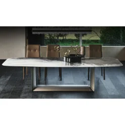 MESA en Beige - Mesas de comedor, Uruguay | Vivai, vista 3