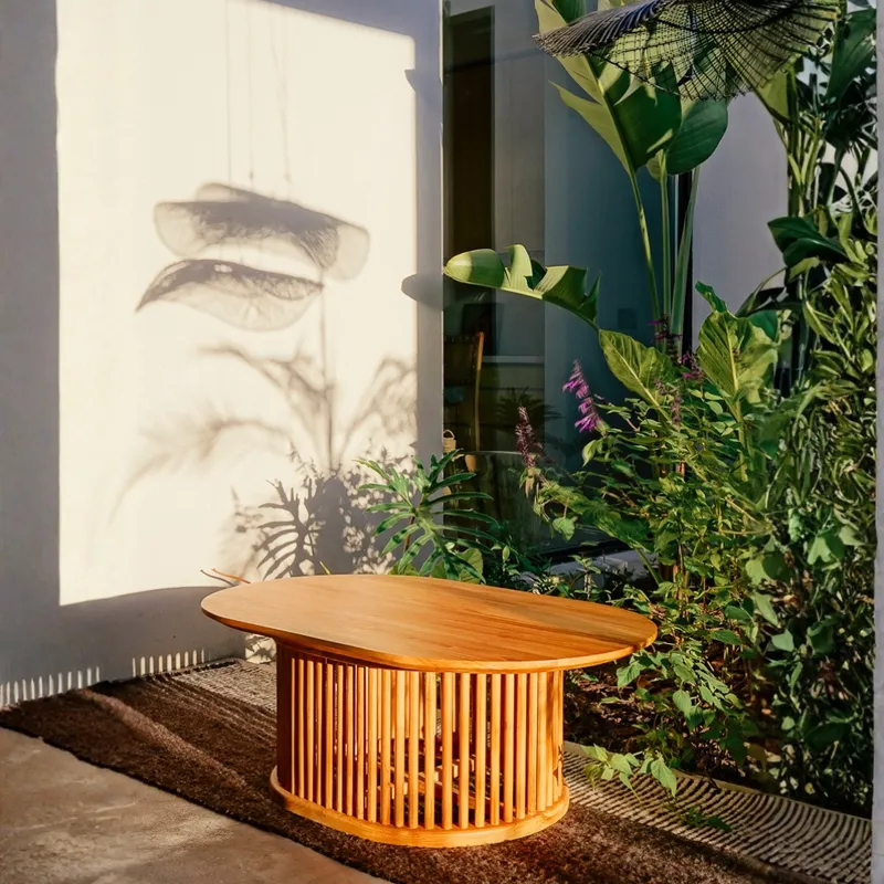 Mesa Nara en Madera natural - Mesas de comedor, Uruguay | Casakos