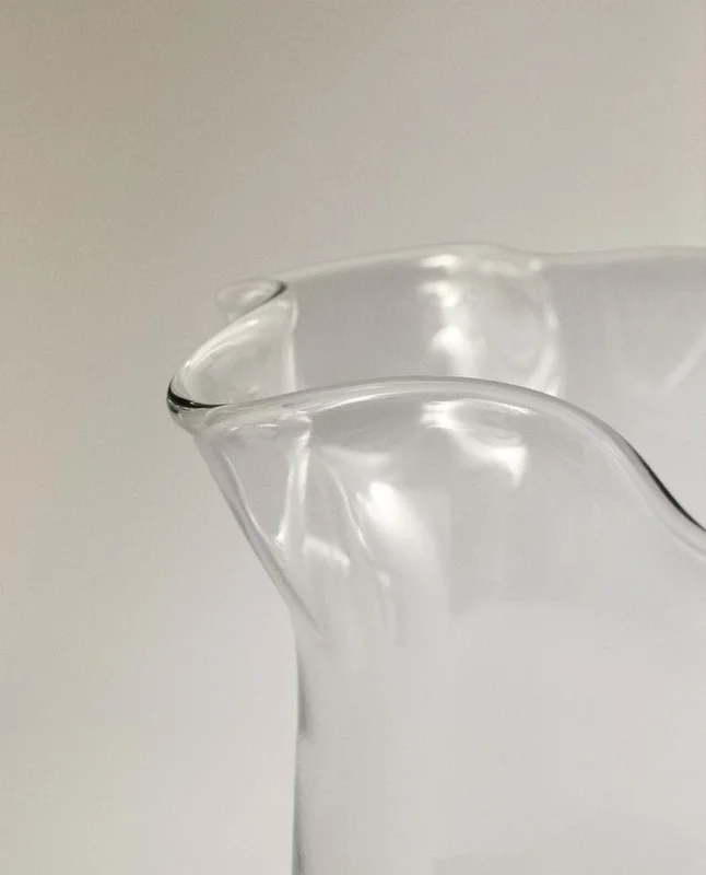 JARRÓN VIDRIO TRANSPARENTE ONDULADO - Jarrones, Uruguay | Zara Home, vista 5