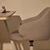 Silla de escritorio Einara - gris claro en Gris - Escritorios y sillas de escritorio, Uruguay | Kavehome, vista 3 de 9