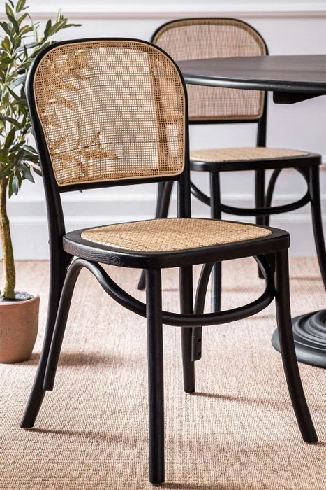 SILLA AUSTRALIA BLACK en Negro - Sillas, Uruguay | La Iberica