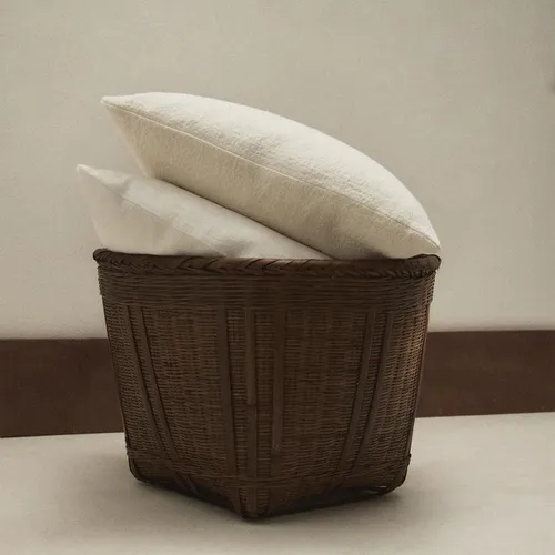 CESTA TRENZADA - Canastos, Uruguay | Zara Home