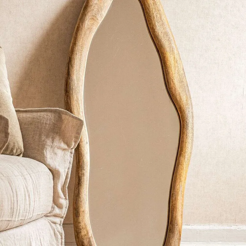 ESPEJO CURVE - MANGO - 55 X 1.26 MTS en Madera natural - Espejos, Uruguay | La Iberica