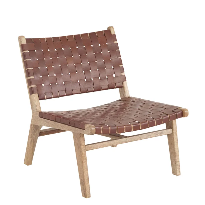 Butaca Cuero-y-madera Marron Kaia en Marrón - Sillones y sofás, Uruguay | Divino, vista 2