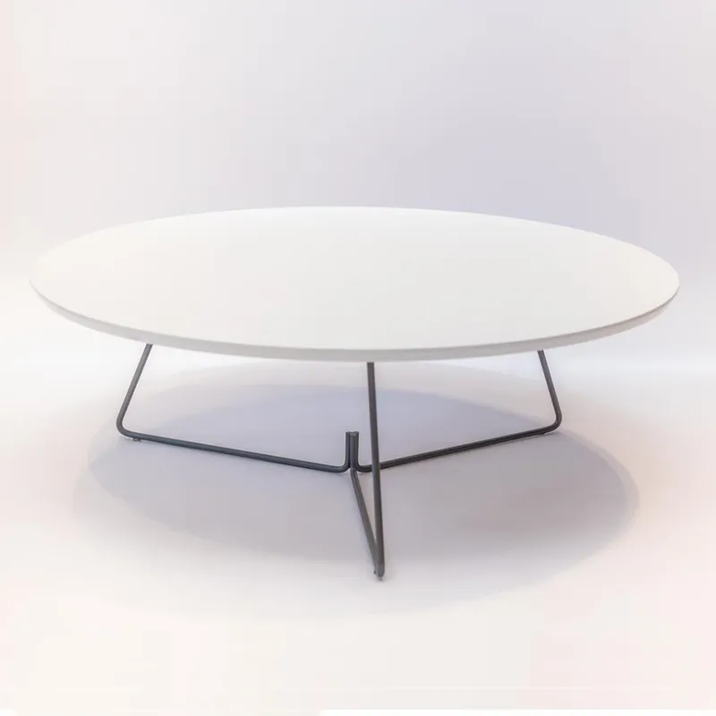 MESA RATONA - MADERA Y METAL - ROBLE BLANCO Y GRIS en Blanco - Mesas de living, Uruguay | Champagne Home