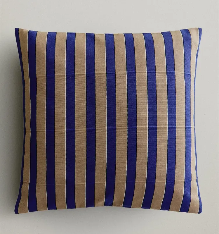 FUNDA COJÍN RAYAS - Textiles, Uruguay | Zara Home