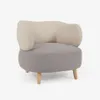 Butaca Luisa - gris y beige con patas de madera maciza de caucho en Beige, Gris - Butacas, banquetas y puffs, Uruguay | Kavehome, vista 1 de 8