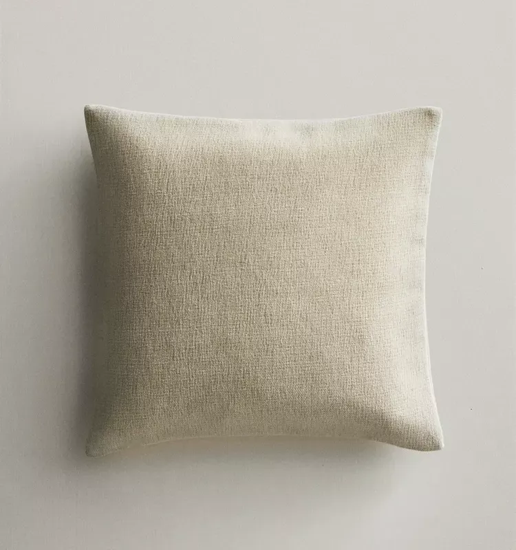 FUNDA COJÍN CHENILLA - Textiles, Uruguay | Zara Home