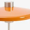 Lámpara de mesa Nuvira de acero cepillado - gris claro y pantalla naranja en Naranja - Lámparas de mesa, Uruguay | Kavehome, vista 5 de 7