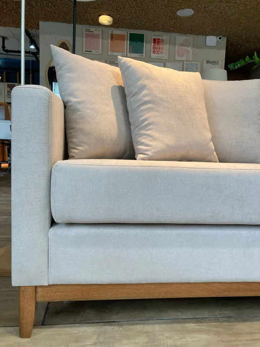 Sofá Felini 3 Cuerpos (200 cm) – Beige Aqua Block en Beige - Sillones y sofás, Uruguay | Berna home, vista 3
