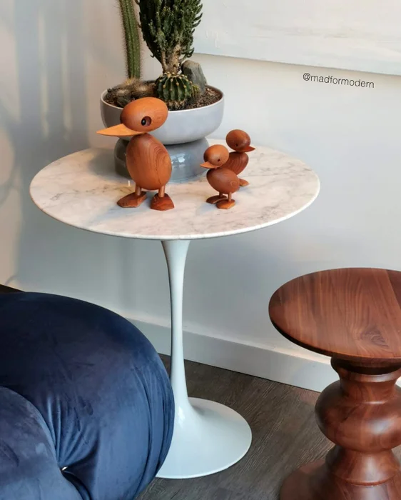 Tulip Side Table | Eero Saarinen en Madera natural - Mesas de arrimo, Uruguay | Mad for Modern, vista 2