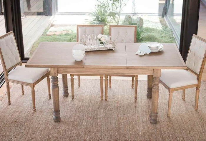 MESA COMEDOR DE CEDRO EMMA - EXTENSIBLE en Madera natural - Mesas de comedor, Uruguay | La Iberica, vista 14