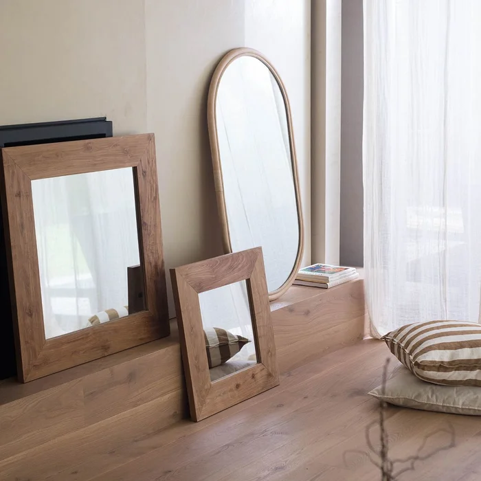 Espejo Jaka 60x60 en Madera natural - Espejos, Uruguay | De Arcos
