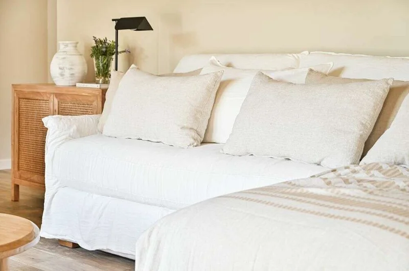 SILLON ALMA RINCONERO - LINO BLANCO en Blanco - Sillones y sofás, Uruguay | La Iberica, vista 4