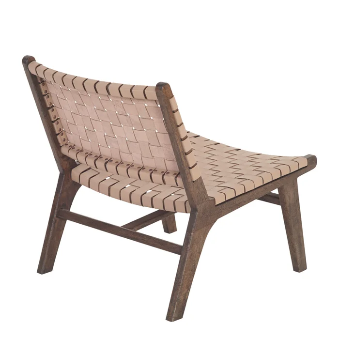 Butaca Cuero-y-madera Marron Kaia Taupe en Beige - Sillones y sofás, Uruguay | Divino, vista 5