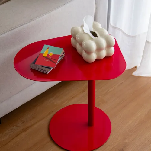 mesa auxiliar candy - roja en Rojo, Uruguay | Proyectoforma