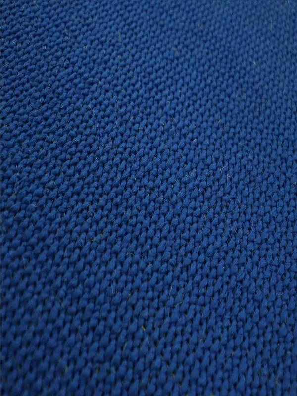 Alfombra Klein Azul 05/35 Klein 150x200 en Azul - Alfombras, Uruguay | Champagne Home, vista 3