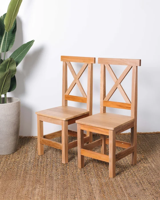 SILLA CISNE en Madera natural - Butacas, banquetas y puffs, Uruguay | Fundamento Muebles