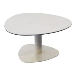 MESA en Beige - Mesas de living, Uruguay | Vivai, vista 2