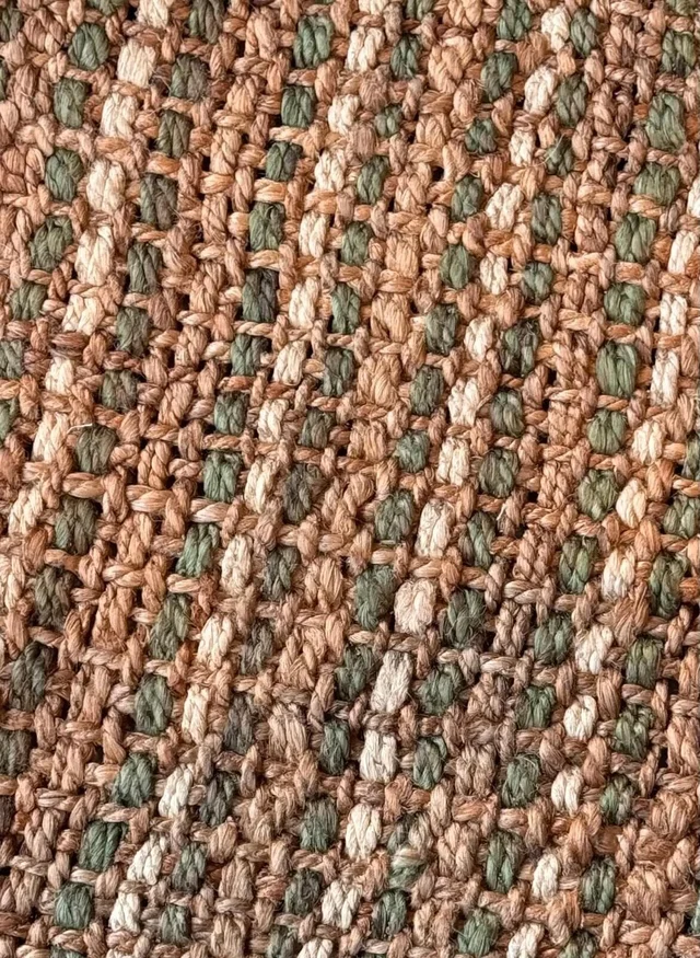 ALFOMBRA YUTE NATURAL y VERDE SALVIA en Verde - Alfombras, Uruguay | Masinfinito Casa, vista 2