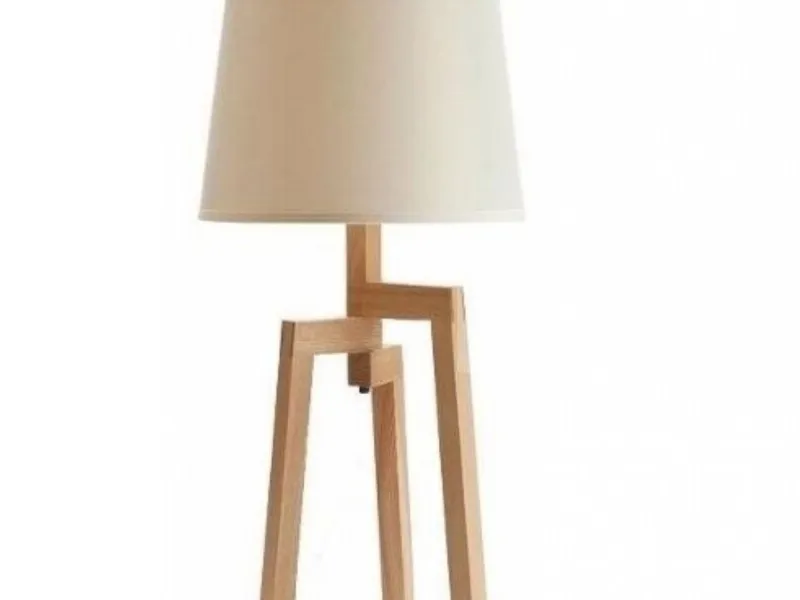 Lampara de Mesa TRIPODE Natural en Beige - Lámparas de mesa, Uruguay | Finkel