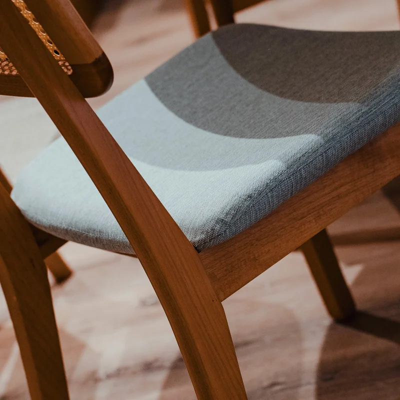 Silla de Comedor Classic Ratan - Línea Nevada - Lino Gris en Gris - Sillas, Uruguay | Ecowood, vista 7