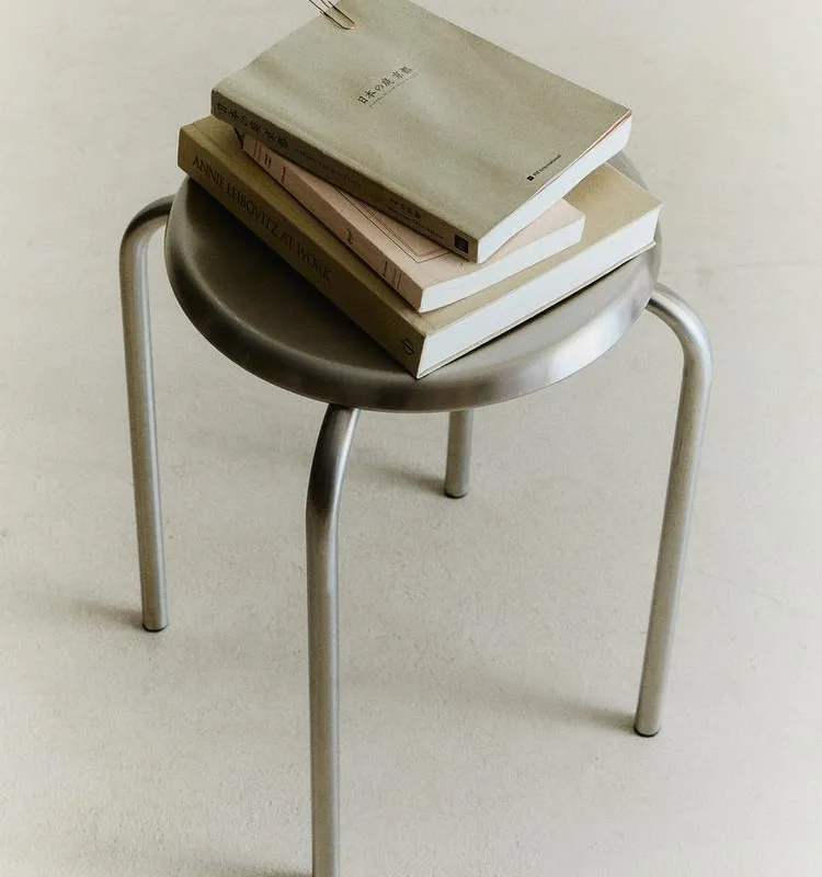 TABURETE ACERO INOXIDABLE - Sillas, Uruguay | Zara Home