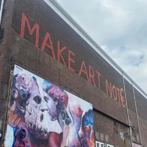 MAKE ART NOT€ - Láminas, Uruguay | Mara Estudio